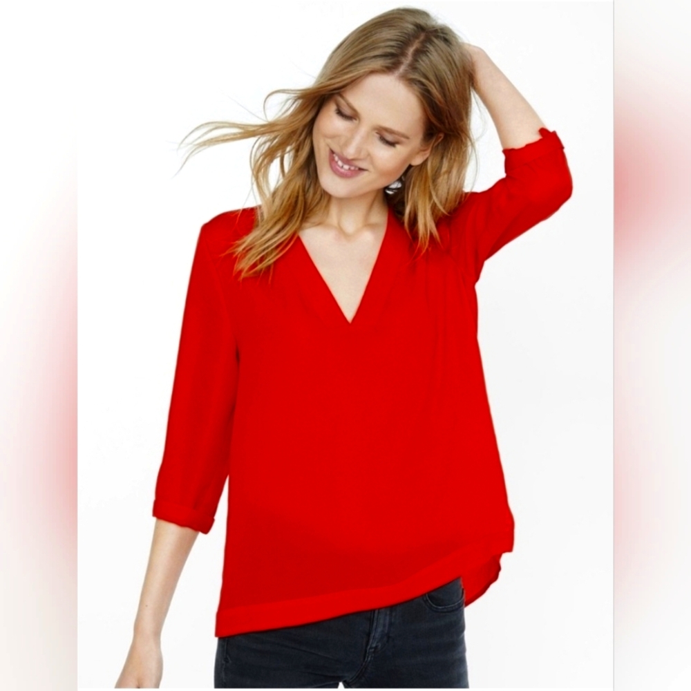 Express V Neck 3/4 Sleeve Blouse